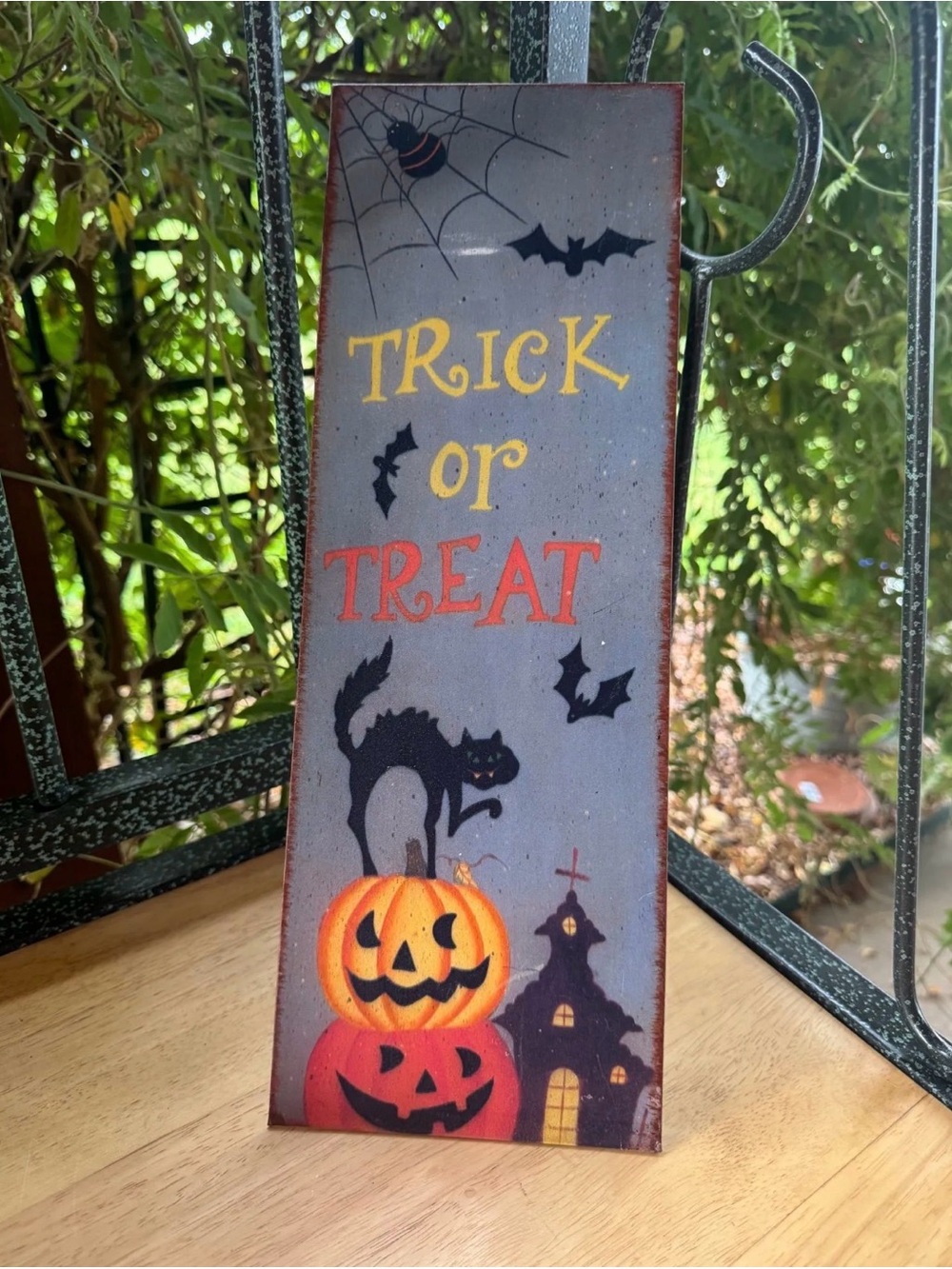 Metal Trick Or Treat Sign